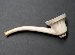 Liberty Bell Souvenir Pipe, 1876