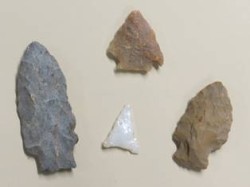 Projectile points from Fort Demolished, Lancaster County, PA, c. 1300-1650 (L-0096)